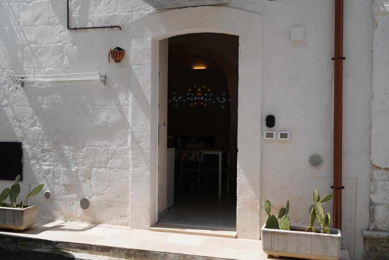 Casetta Filippi - A Pochi Passi Dal Centro Storico Ceglie Messapica Exterior photo